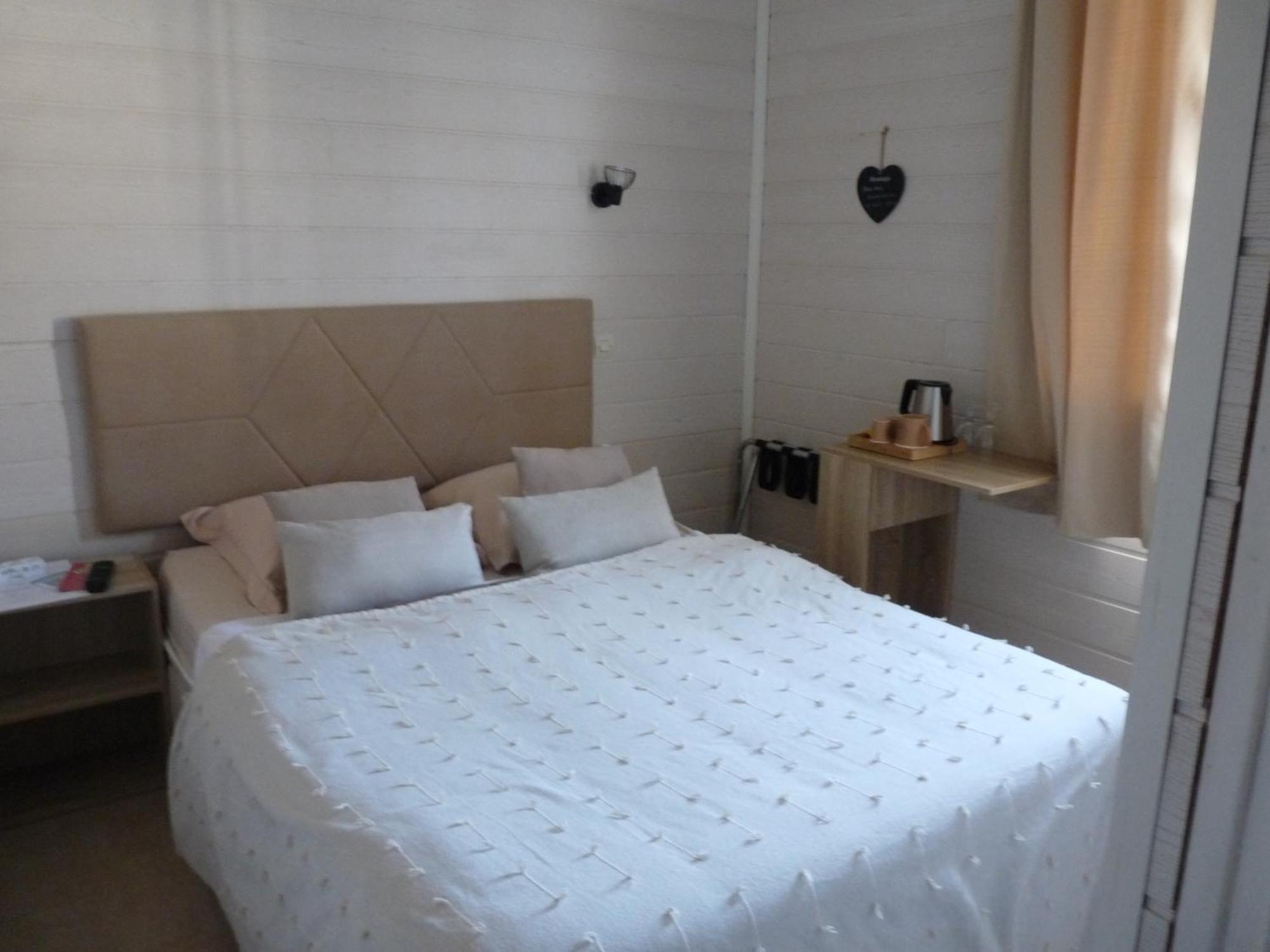 Guest house Les De La Gare